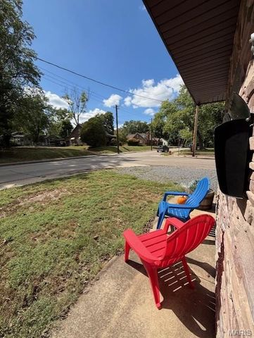 801 Ste Genevieve Avenue, Farmington, MO 63640