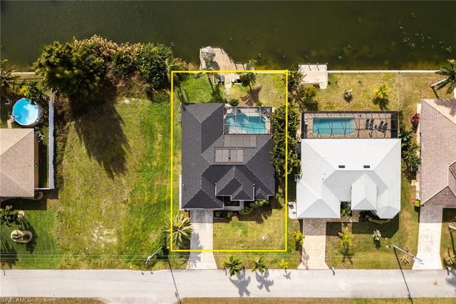 402 SW 28th ST, Cape Coral, FL 33914