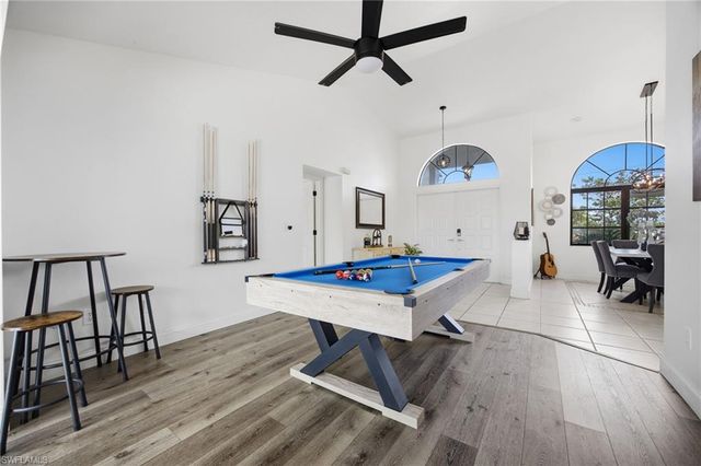 402 SW 28th ST, Cape Coral, FL 33914