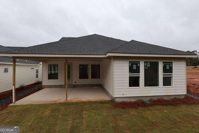 258 Strawberry Lane, Woodstock, GA 30189