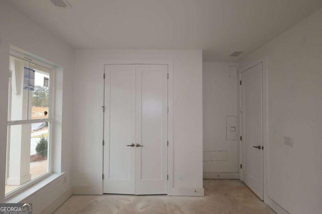 258 Strawberry Lane, Woodstock, GA 30189