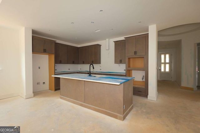 258 Strawberry Lane, Woodstock, GA 30189