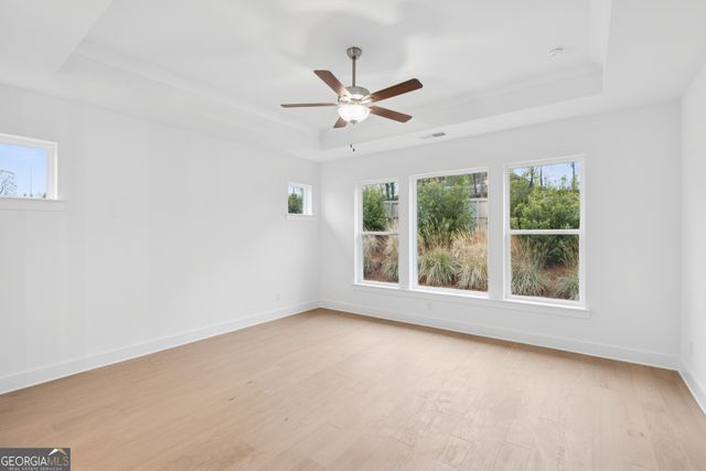 258 Strawberry Lane, Woodstock, GA 30189