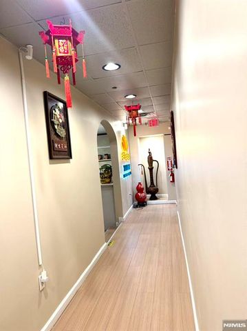 400 Bergen Boulevard, Palisades Park, NJ 07650