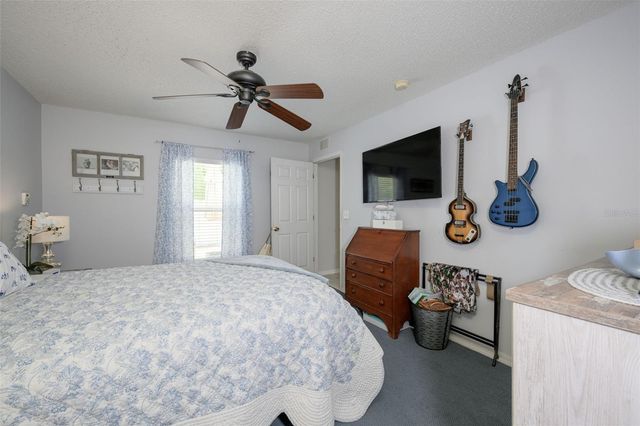 18 PHOENIX LANE, Palm Coast, FL 32164