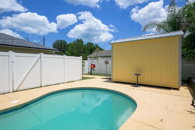 18 PHOENIX LANE, Palm Coast, FL 32164