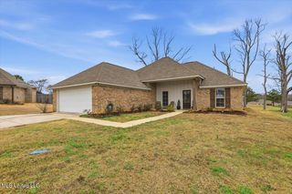 608 Westfield Drive, Pearl, MS 39208