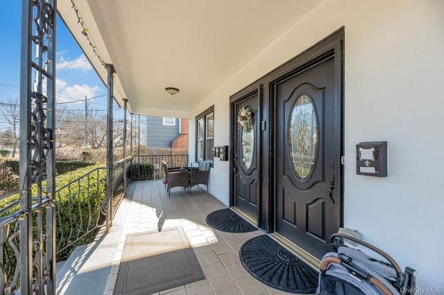 168 Stephenson Boulevard, New Rochelle, NY 10801