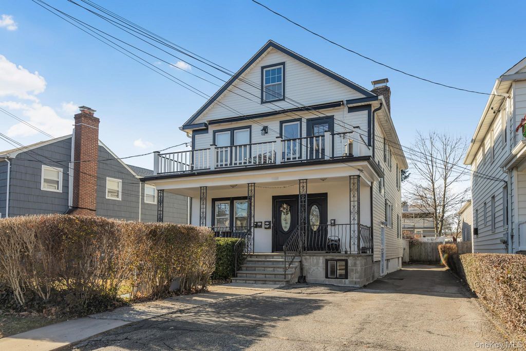 168 Stephenson Boulevard, New Rochelle, NY 10801