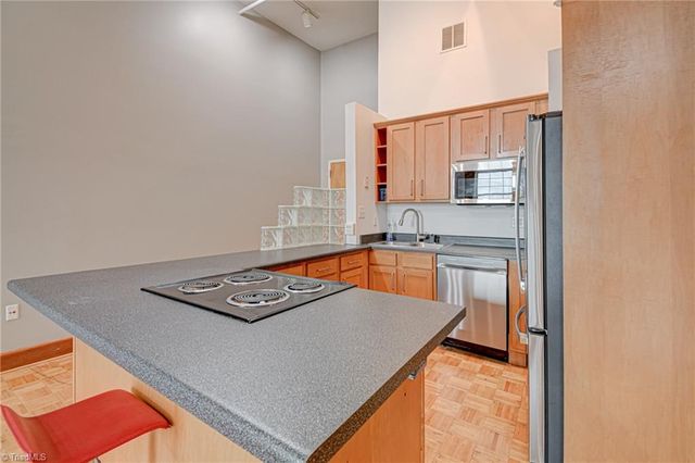 101 N Chestnut Street 7, Winston-salem, NC 27101