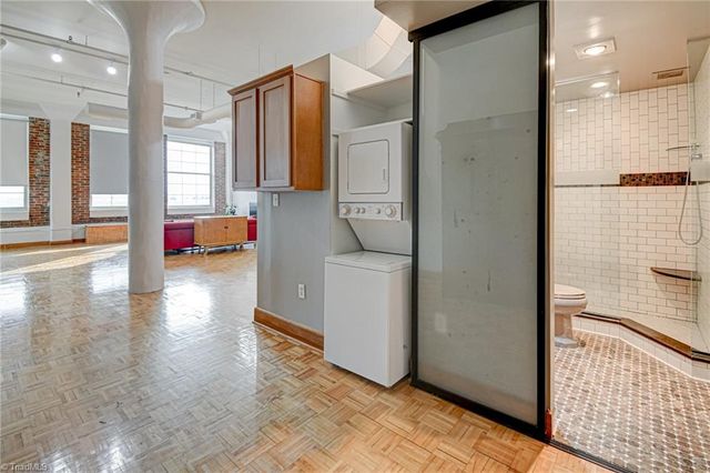 101 N Chestnut Street 7, Winston-salem, NC 27101