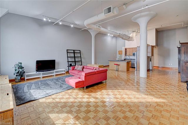 101 N Chestnut Street 7, Winston-salem, NC 27101