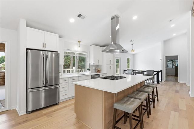 3313 Clubland Drive, Marietta, GA 30068