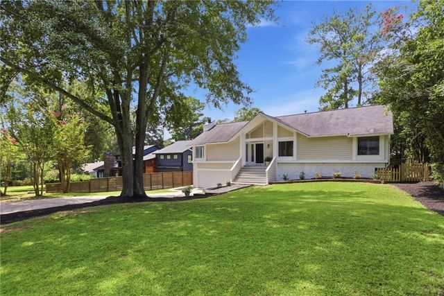 3313 Clubland Drive, Marietta, GA 30068