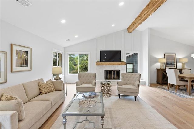 3313 Clubland Drive, Marietta, GA 30068