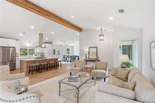 3313 Clubland Drive, Marietta, GA 30068