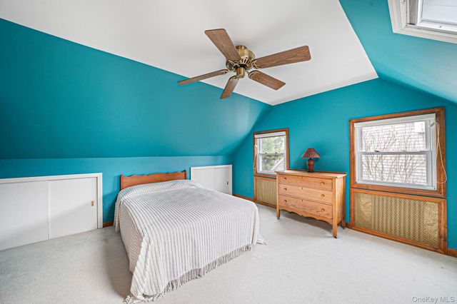 90 Haven Lane, Levittown, NY 11756