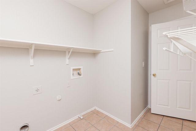 12625 Campana DR, Del Valle, TX 78617