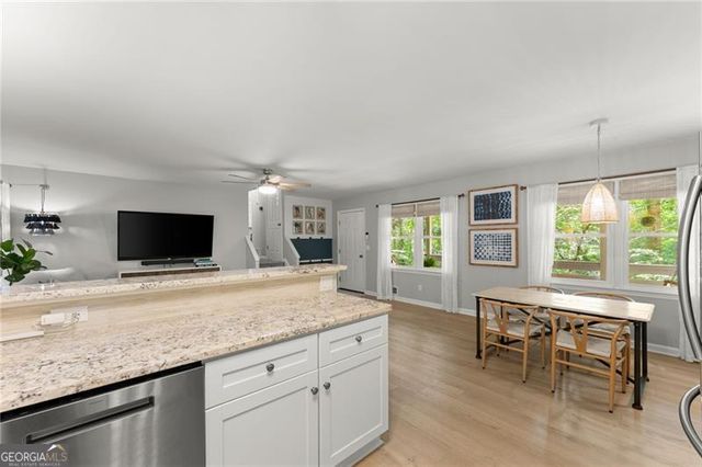 6804 Union Hill Road, Canton, GA 30115