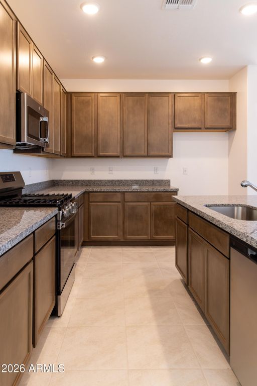 17535 N BOLERNO Drive, Maricopa, AZ 85138 — photo 5