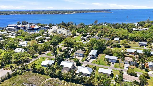 1312 51ST AVENUE DRIVE W, Palmetto, FL 34221