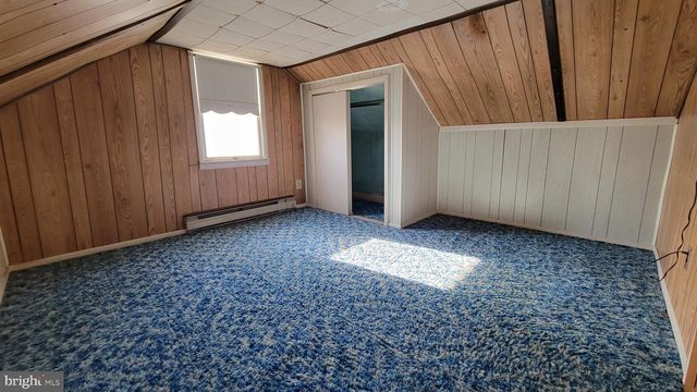 221 DEVONSHIRE RD, Hagerstown, MD 21740