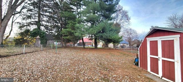 221 DEVONSHIRE RD, Hagerstown, MD 21740