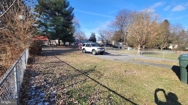 221 DEVONSHIRE RD, Hagerstown, MD 21740