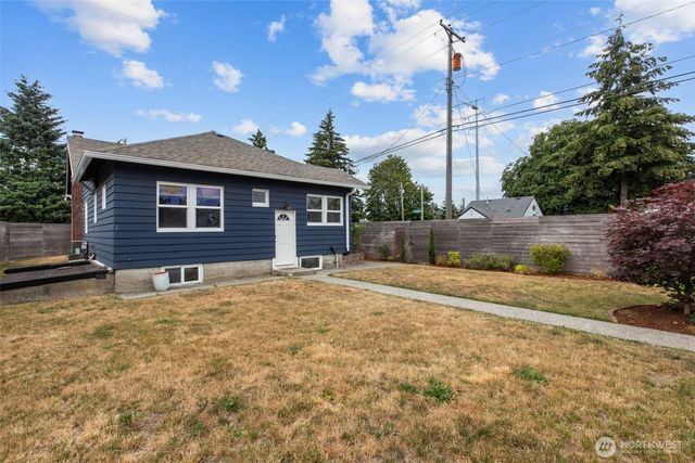 1920 N Stevens Street, Tacoma, WA 98406