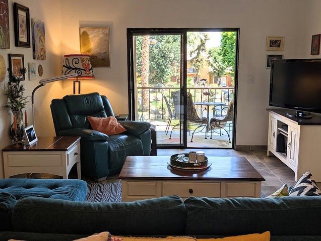 48255 Monroe Street 33, Indio, CA 92201