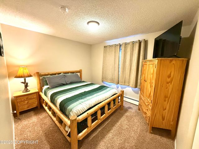 2808 Iris Drive, Anchorage, AK 99517