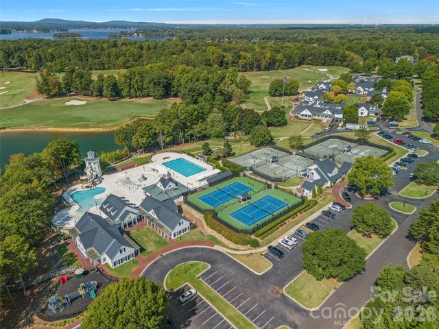 111 Kent Court, Mooresville, NC 28117