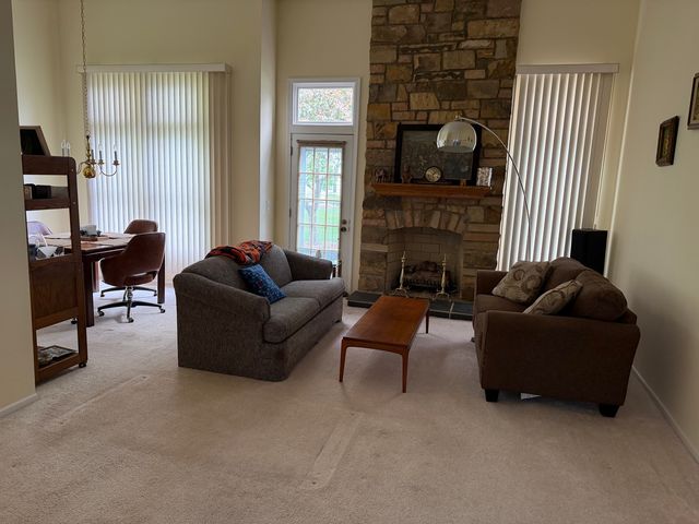 494 Ferndale Lane, Prospect Heights, IL 60070