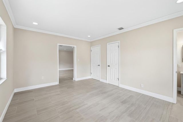 2000 NE 17 Court, Fort Lauderdale, FL 33304