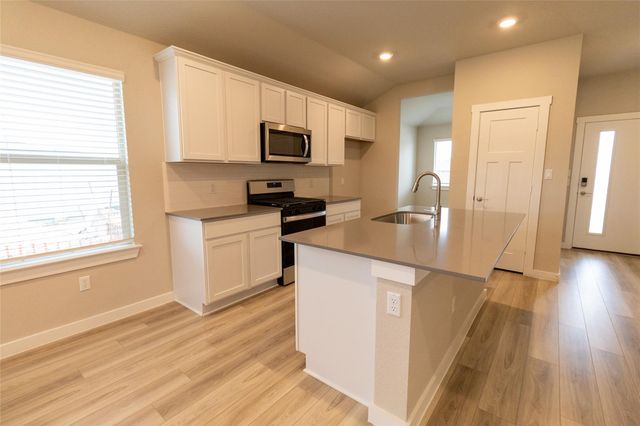 325 Coda XING, Georgetown, TX 78633