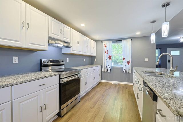 1277 Brushwood Avenue, Cincinnati, OH 45224