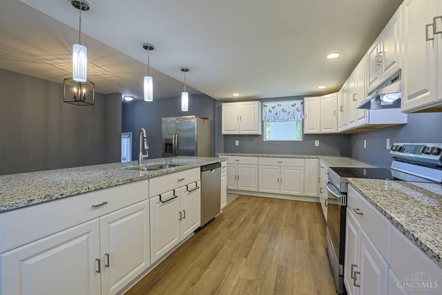 1277 Brushwood Avenue, Cincinnati, OH 45224