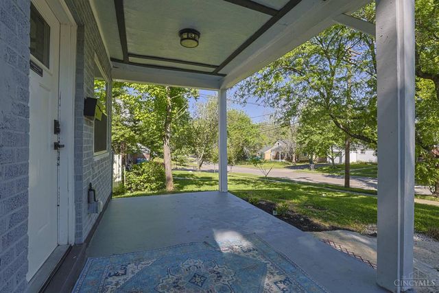 1277 Brushwood Avenue, Cincinnati, OH 45224