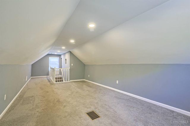 1277 Brushwood Avenue, Cincinnati, OH 45224