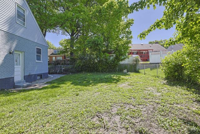 1277 Brushwood Avenue, Cincinnati, OH 45224
