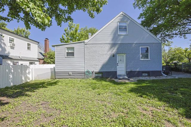 1277 Brushwood Avenue, Cincinnati, OH 45224