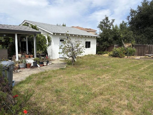 10176 S Tantau Avenue, Cupertino, CA 95014