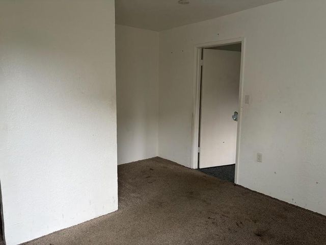 10176 S Tantau Avenue, Cupertino, CA 95014