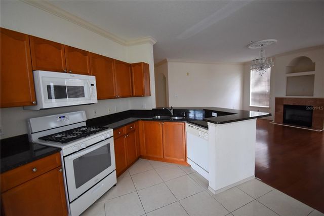2722 VIA TIVOLI 420A, Clearwater, FL 33764