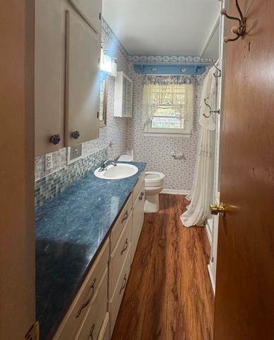 102 Bramlette Lane, Longview, TX 75601