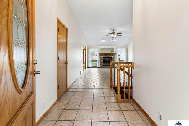 16110 Emiline Street, Omaha, NE 68136