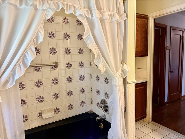 43 Kobelt Drive, Wallkill, NY 12589