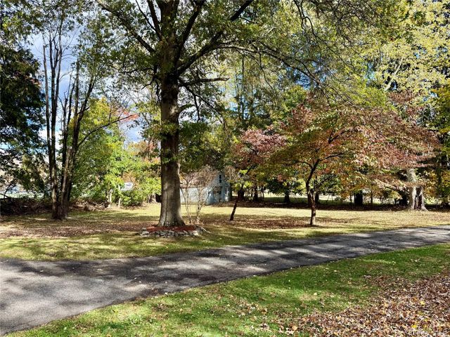 43 Kobelt Drive, Wallkill, NY 12589