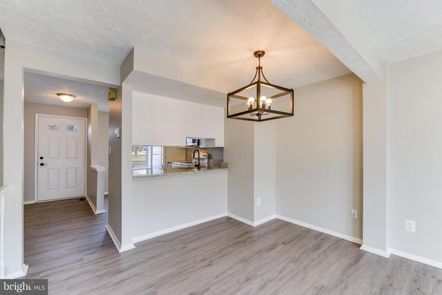 7946 SUTHERLAND CT, Pasadena, MD 21122