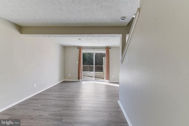 7946 SUTHERLAND CT, Pasadena, MD 21122